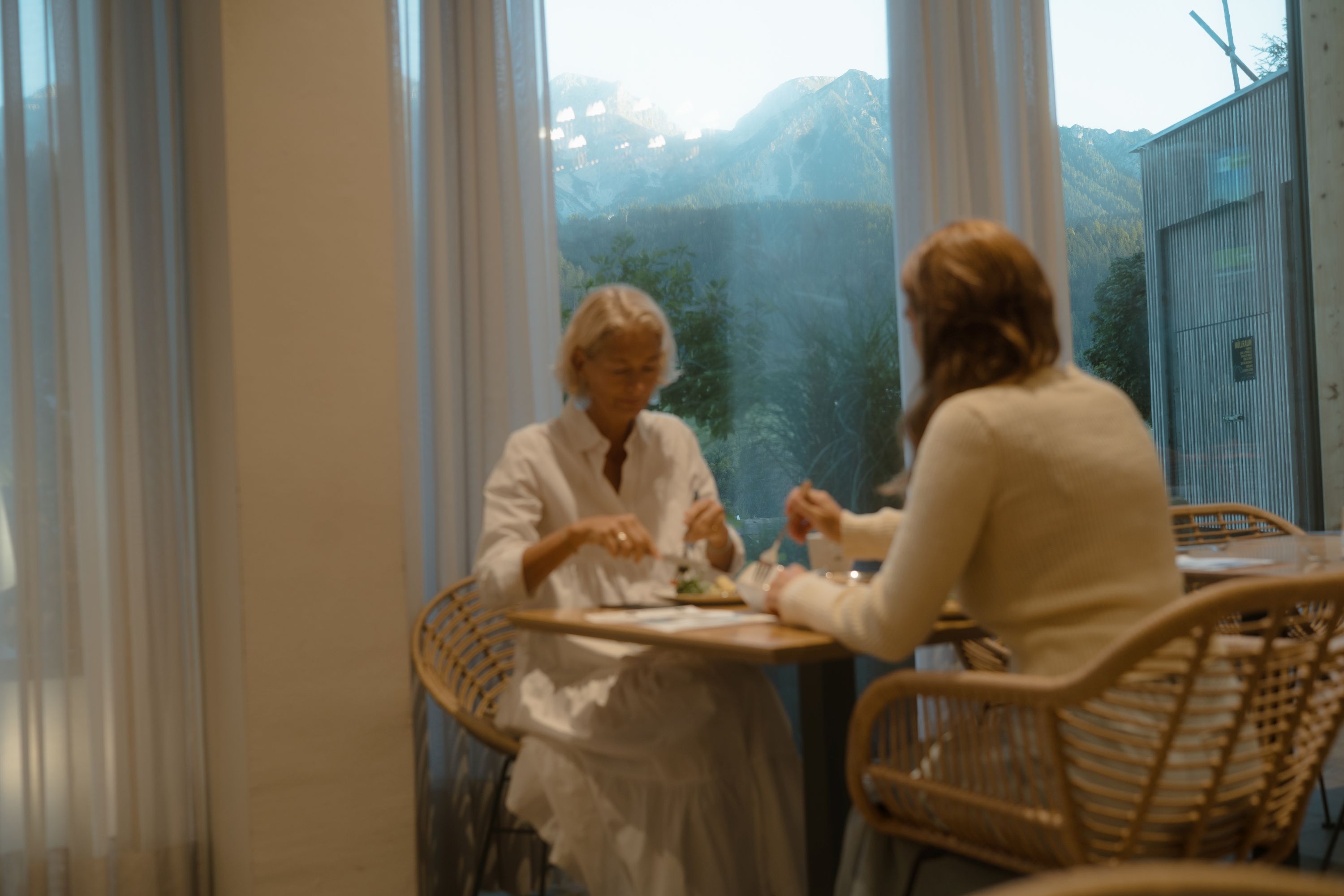 Coburg QUEEN Bardot | Pool View, Sunset Balcony & Breakfast — apartment at Schladming Appartements Maria Gruber GmbH, Schladming — photo 8 of 30