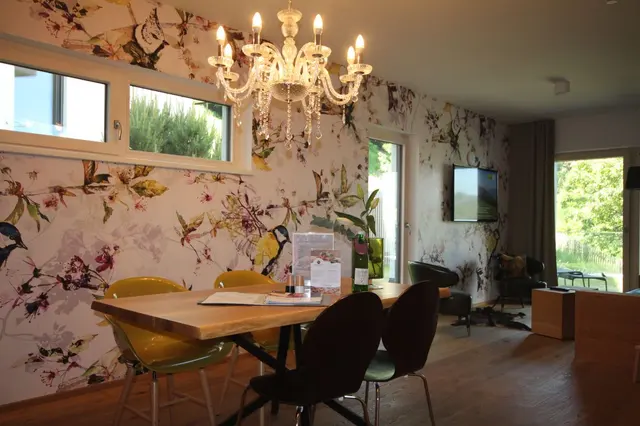 Coburg QUEEN Frida | Private Garden | Pool Access & Breakfast — Schladming Appartements Maria Gruber GmbH, Schladming (3/28)