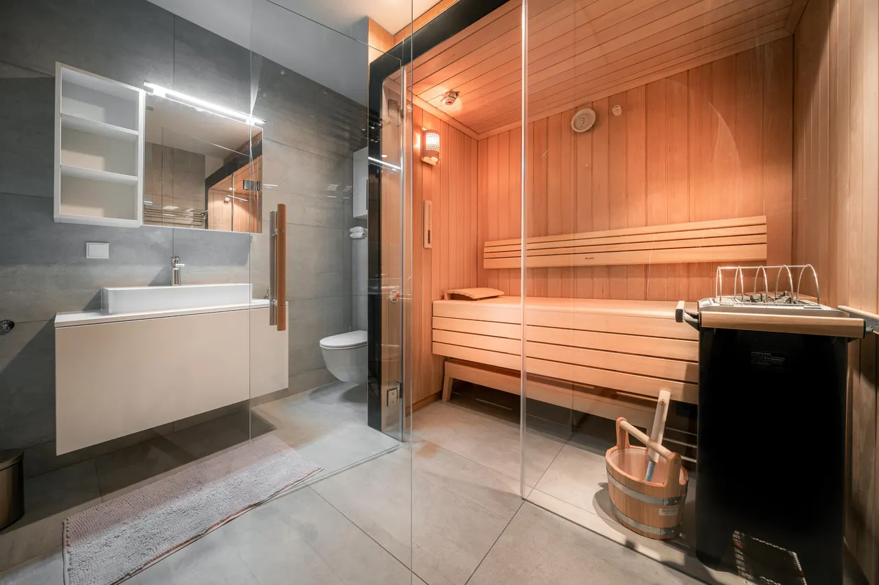 Conrad 5 private Spa| Premium Alpine Stay mit Sauna nahe Zentrum & Planai | Terrasse | Planaiblick – Schladming Appartements Maria Gruber GmbH