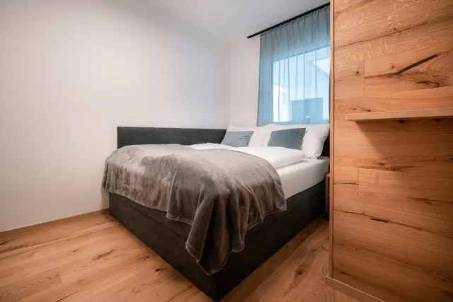 Conrad 5 private Spa| Premium Alpine Stay mit Sauna nahe Zentrum & Planai | Terrasse | Planaiblick — Schladming Appartements Maria Gruber GmbH, Schladming (6/13)