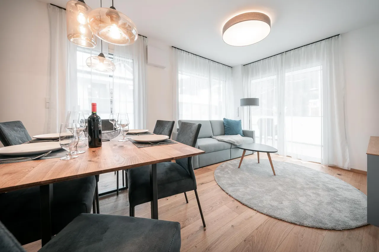 Conrad Top 10 Classic large | Premium Alpine Stay mit Terrasse | nahe Zentrum & Planai | Planai View – Schladming Appartements Maria Gruber GmbH