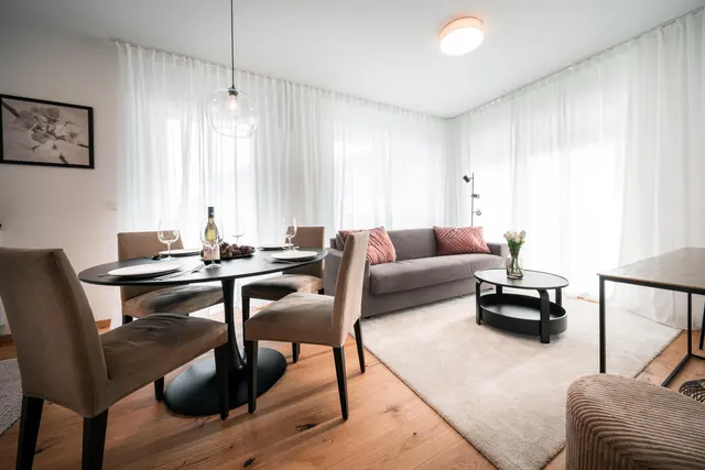Conrad Top 16 Classic | Premium alpine stay with terrace & Planai views near town and Planai – Schladming Appartements Maria Gruber GmbH