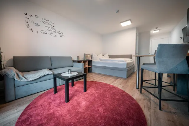 Conrad Top 17b Studio | Premium Smart Stay mit Terrasse & Planai View nahe Zentrum & Planai — Schladming Appartements Maria Gruber GmbH, Schladming (4/8)