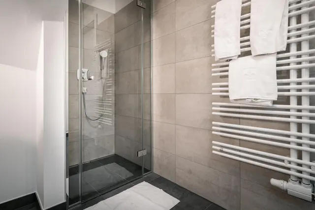 Conrad Top 17b Studio | Premium Smart Stay mit Terrasse & Planai View nahe Zentrum & Planai — Schladming Appartements Maria Gruber GmbH, Schladming (5/8)