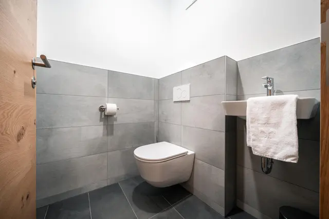 Conrad Top 2 Garden | Premium Alpine Stay mit Garten nahe Zentrum & Planai — Schladming Appartements Maria Gruber GmbH, Schladming (6/11)