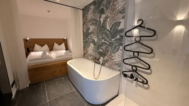 Conrad Top 7 Design | Premium Design Stay mit Terrasse | nahe Zentrum & Planai | Dachstein View — Schladming Appartements Maria Gruber GmbH, Schladming (11/17)