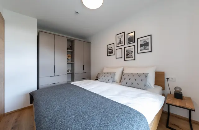 Conrad Top 8 Classic | Premium Alpine Stay mit Terrasse | nahe Zentrum & Planai | Hochwurzen View — Schladming Appartements Maria Gruber GmbH, Schladming (5/10)