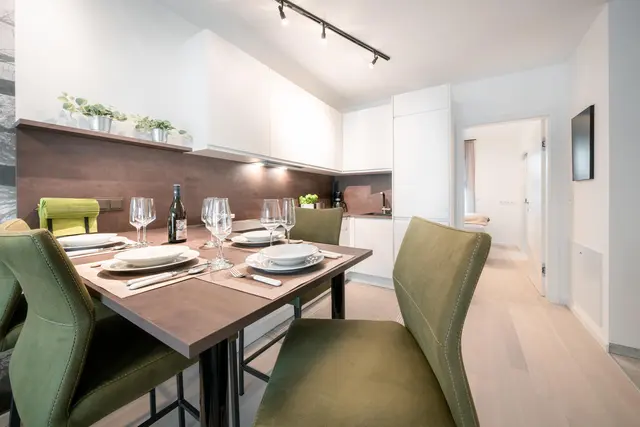 Conrad Top 9 Classic | Premium Alpine Stay mit Terrasse | nahe Zentrum & Planai | Hochwurzen View — Schladming Appartements Maria Gruber GmbH, Schladming (3/12)