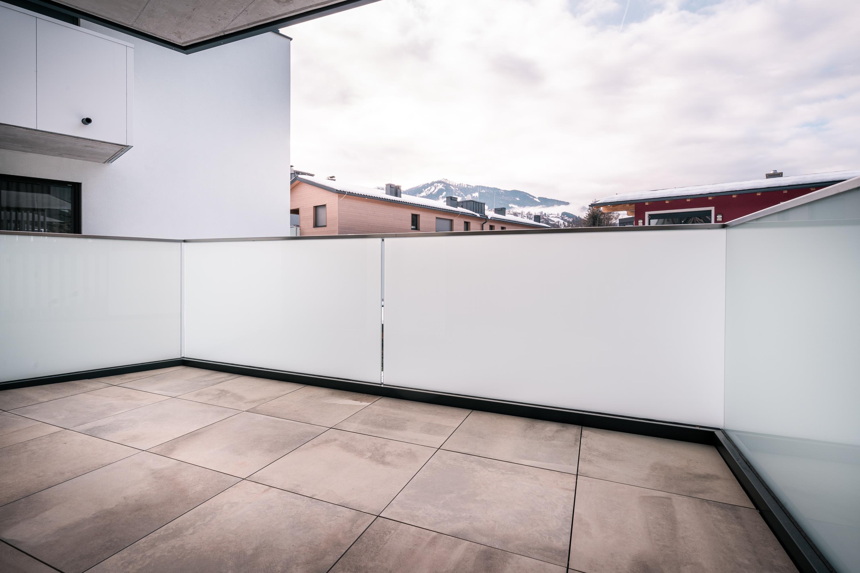Conrad Top 9 Classic | Premium alpine stay with terrace & Hochwurzen views near town and Planai — apartment at Schladming Appartements Maria Gruber GmbH, Schladming — photo 9 of 12