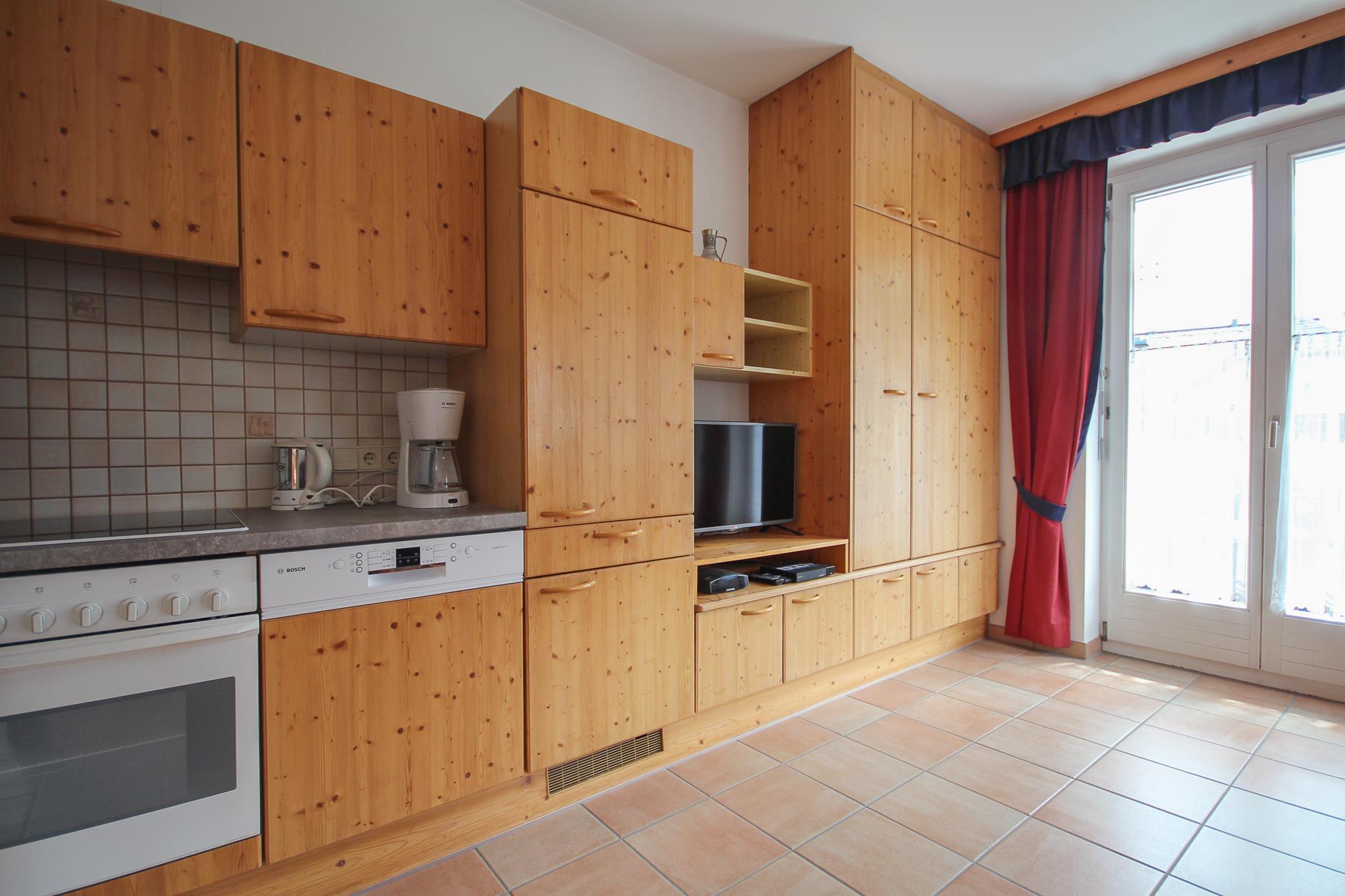 Dachsteingasse Top 15 City | Smart quiet apartment with balcony near the town center & Planai | in-house sauna — apartment at Schladming Appartements Maria Gruber GmbH, Schladming — photo 3 of 8
