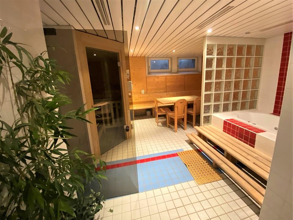 Dachsteingasse Top 15 City | Smart quiet apartment with balcony near the town center & Planai | in-house sauna — apartment at Schladming Appartements Maria Gruber GmbH, Schladming — photo 7 of 8