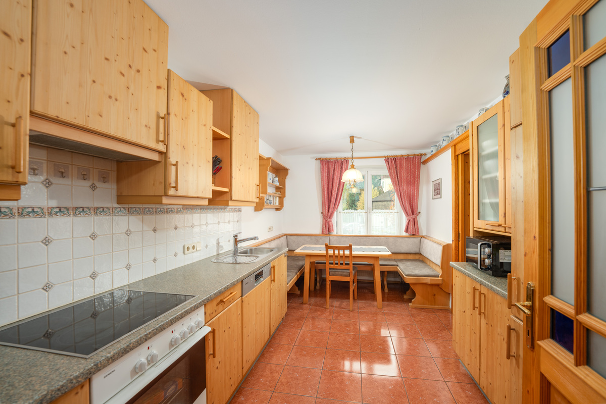 Dachsteingasse Top 16 City XXL | Spacious city apartment near the town center & Planai with in-house sauna — Schladming Appartements Maria Gruber GmbH, Schladming (4/11)