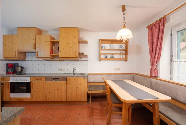 Dachsteingasse Top 16 City XXL | Ruim stadappartement dicht bij centrum & Planai met sauna — Schladming Appartements Maria Gruber GmbH, Schladming (5/11)