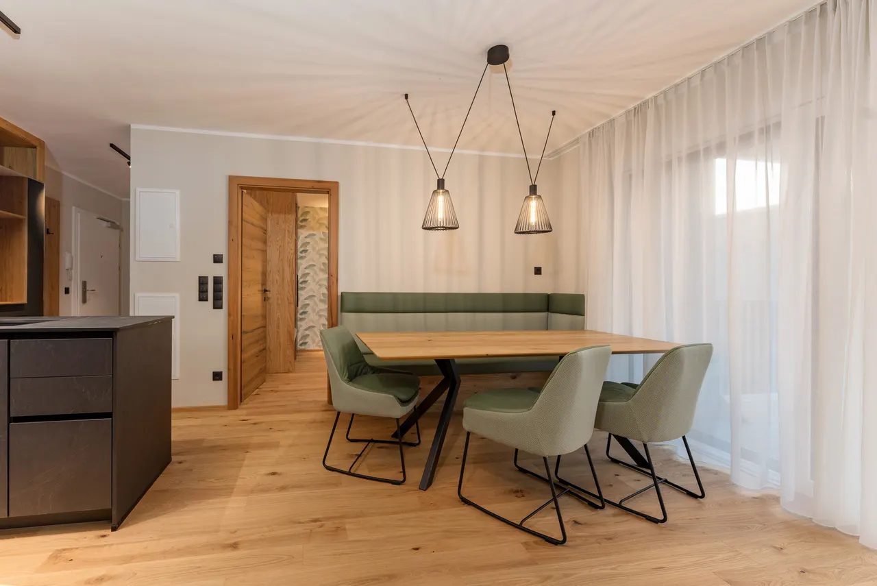 Enns Collection Top 10 Private Spa Large | Premium Design-Apartment mit Sauna & Skidepot – zwischen Enns, Bahnhof & Planai West – Schladming Appartements Maria Gruber GmbH