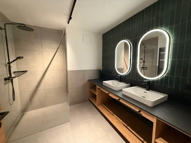 Enns Collection Top 10 Private Spa Large | Premium Design-Apartment mit Sauna & Skidepot – zwischen Enns, Bahnhof & Planai West — Schladming Appartements Maria Gruber GmbH, Schladming (12/12)