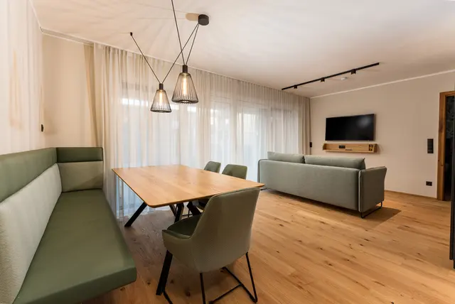Enns Collection Top 10 Private Spa Large | Premium Design-Apartment mit Sauna & Skidepot – zwischen Enns, Bahnhof & Planai West — Schladming Appartements Maria Gruber GmbH, Schladming (9/12)
