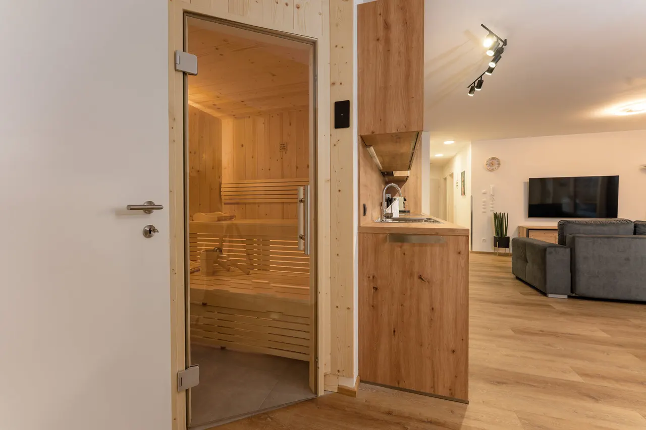 Enns Collection Top 2 Private Spa XXL | Premium design apartment with private sauna, terrace & ski depot – between the Enns, train station & Planai West – Schladming Appartements Maria Gruber GmbH Schladming