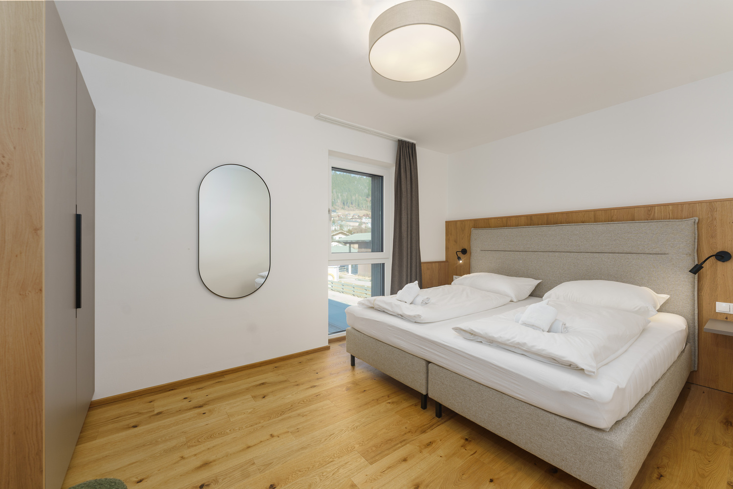 Enns Collection Top 5 Design XXL | Premium design apartment with balcony & washing machine – between the Enns, train station & Planai West — apartment at Schladming Appartements Maria Gruber GmbH, Schladming — photo 6 of 15