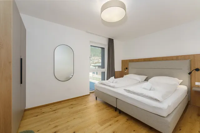 Enns Collection Top 5 Design XXL | Premium Design-Apartment mit Balkon & Waschmaschine – zwischen Enns, Bahnhof & Planai West — Schladming Appartements Maria Gruber GmbH, Schladming (7/17)