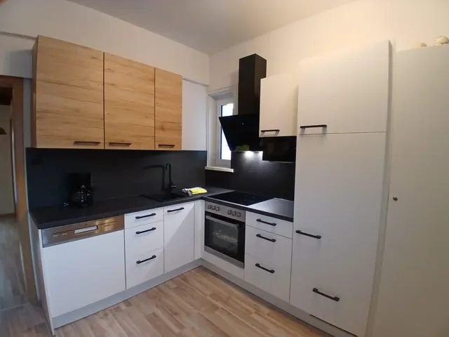 Ennshäusl | Charming garden apartment near Planai West & the town center with BBQ & EV charging — apartment at Schladming Appartements Maria Gruber GmbH, Schladming — photo 2 of 12