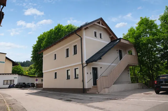 Ennshaus Top 1 River View | Zentrale Auszeit an der Enns mit Sonnenterrasse — Schladming Appartements Maria Gruber GmbH, Schladming (2/9)
