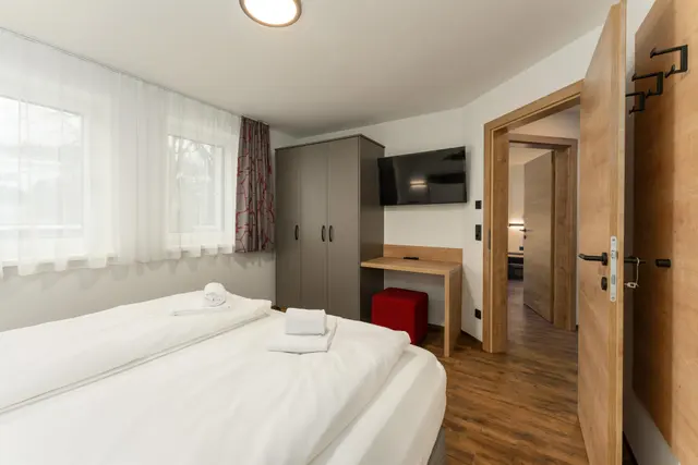 Ennshaus Top 2 River View | Zentrale Auszeit an der Enns mit Sonnenterrasse — Schladming Appartements Maria Gruber GmbH, Schladming (4/9)