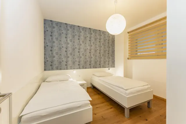 Gabbie | Zentrale Ruhe mit eingezäunter Terrasse & Skidepot bei der Planai — Schladming Appartements Maria Gruber GmbH, Schladming (3/8)