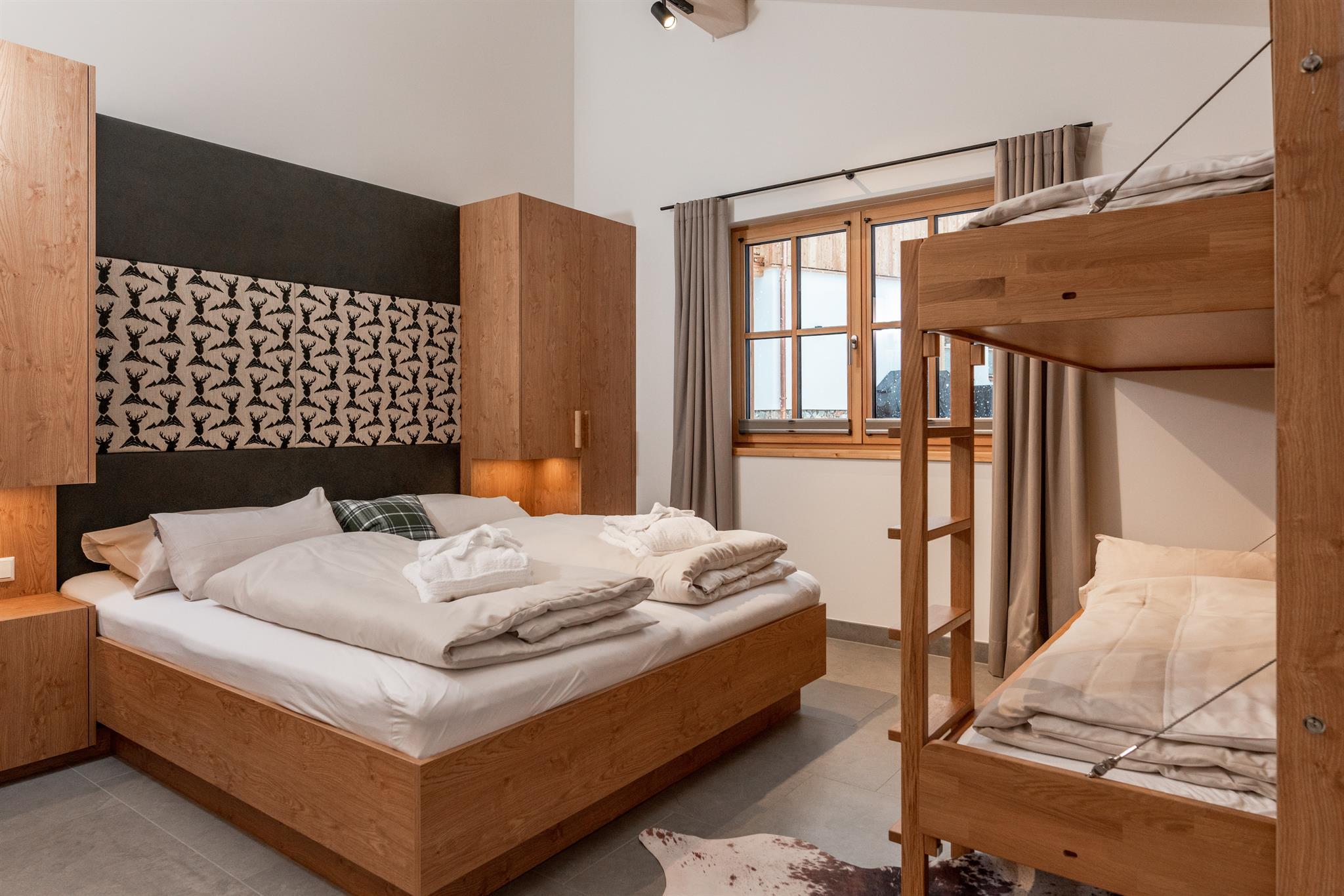 Gradenbach Chalet 1 | directly by the natural pool with an open fireplace — apartment at Schladming Appartements Maria Gruber GmbH, Schladming — photo 10 of 30