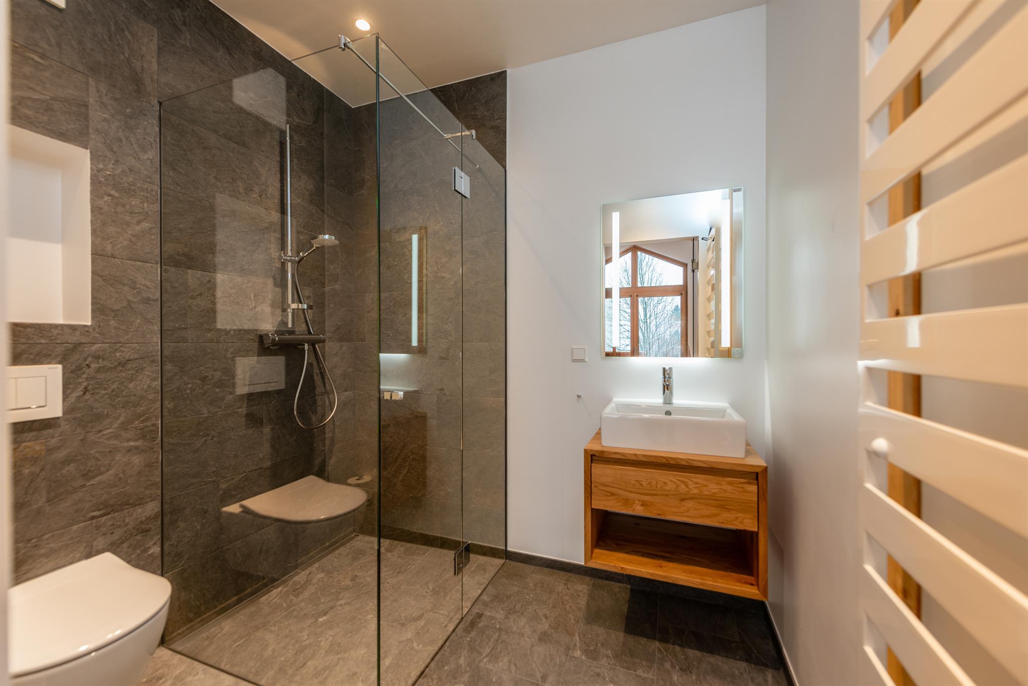 Gradenbach Chalet 12 | Exclusive nature hideaway with private sauna, fireplace & garden — apartment at Schladming Appartements Maria Gruber GmbH, Schladming — photo 23 of 34