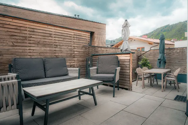 Gustav Top 1 Outdoor Spa | Urban stay with private sauna, fenced terrace, BBQ & Gustav flair — apartment at Schladming Appartements Maria Gruber GmbH, Schladming — photo 10 of 13
