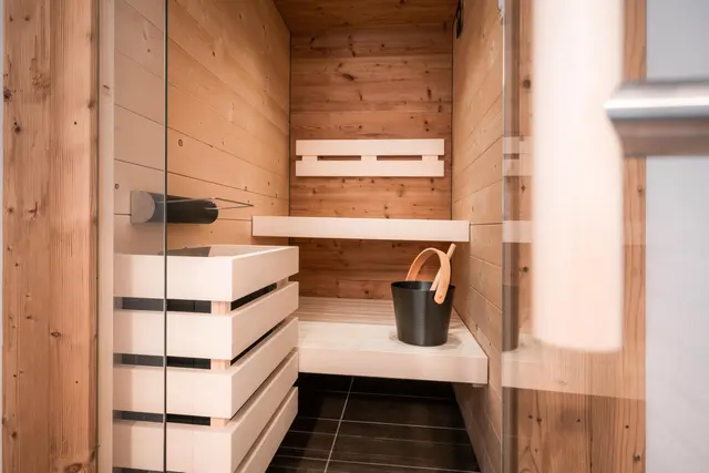 Gustav Top 10 Private Spa | Urban Sky Stay mit privater Sauna, Balkon & Hochwurzenblick — Schladming Appartements Maria Gruber GmbH, Schladming (10/12)