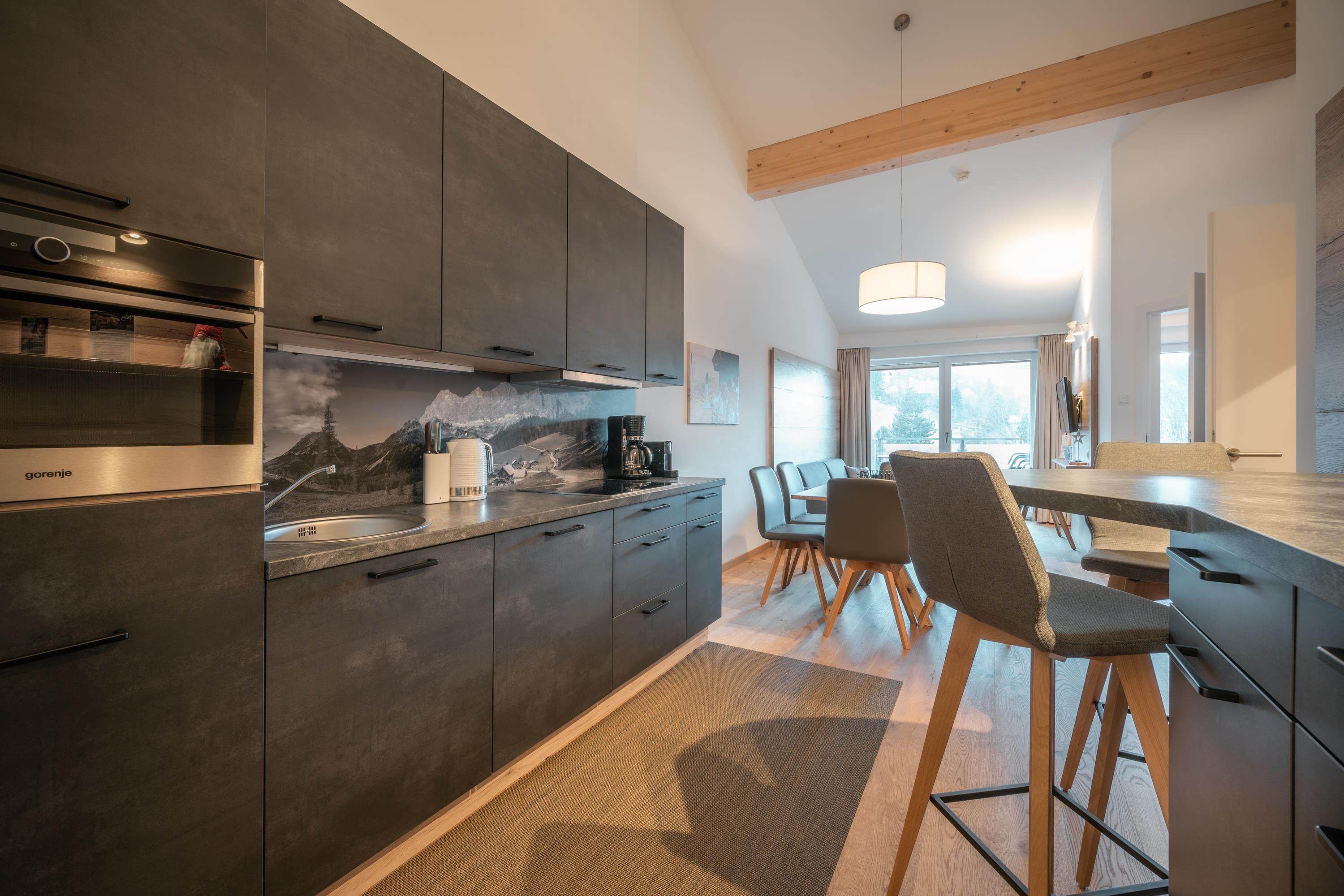Gustav Top 10 Private Spa | Urban sky stay with private sauna, balcony & Hochwurzen views — apartment at Schladming Appartements Maria Gruber GmbH, Schladming — photo 4 of 12