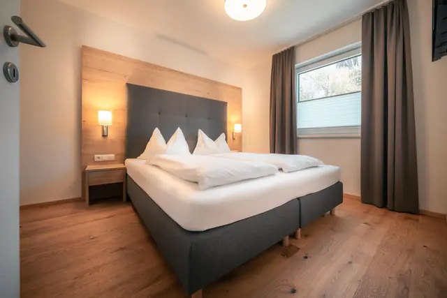 Gustav Top 10 Private Spa | Urban Sky Stay mit privater Sauna, Balkon & Hochwurzenblick — Schladming Appartements Maria Gruber GmbH, Schladming (6/12)