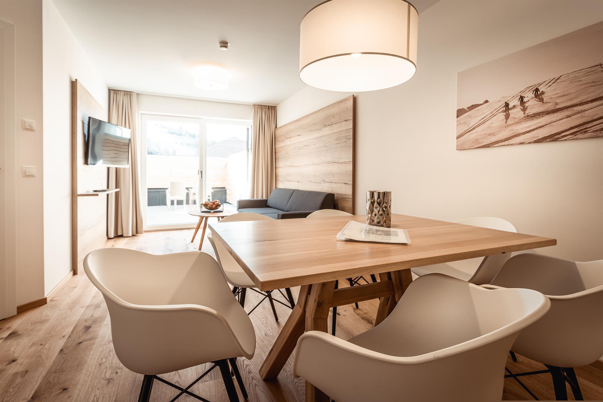 Gustav Top 2 Private Spa | Urban stay with private sauna, fenced terrace & Gustav flair – Schladming Appartements Maria Gruber GmbH