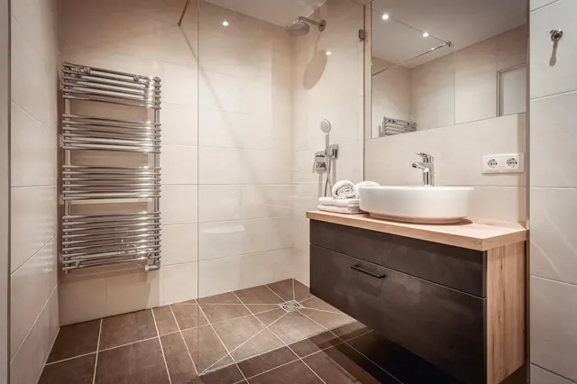 Gustav Top 2 Private Spa | Urbaan verblijf met privésauna, afgesloten terras & Gustav sfeer — Schladming Appartements Maria Gruber GmbH, Schladming (5/10)