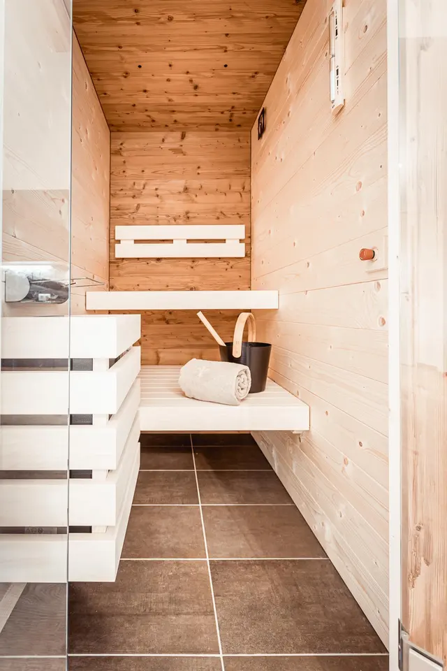 Gustav Top 2 Private Spa | Urbaan verblijf met privésauna, afgesloten terras & Gustav sfeer — Schladming Appartements Maria Gruber GmbH, Schladming (7/10)