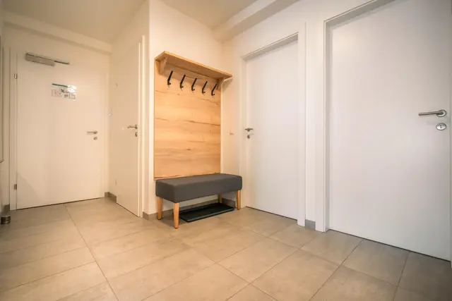 Gustav Top 4 Private Spa | Urban Stay mit privater Sauna, Balkon & Hochwurzenblick — Schladming Appartements Maria Gruber GmbH, Schladming (7/9)