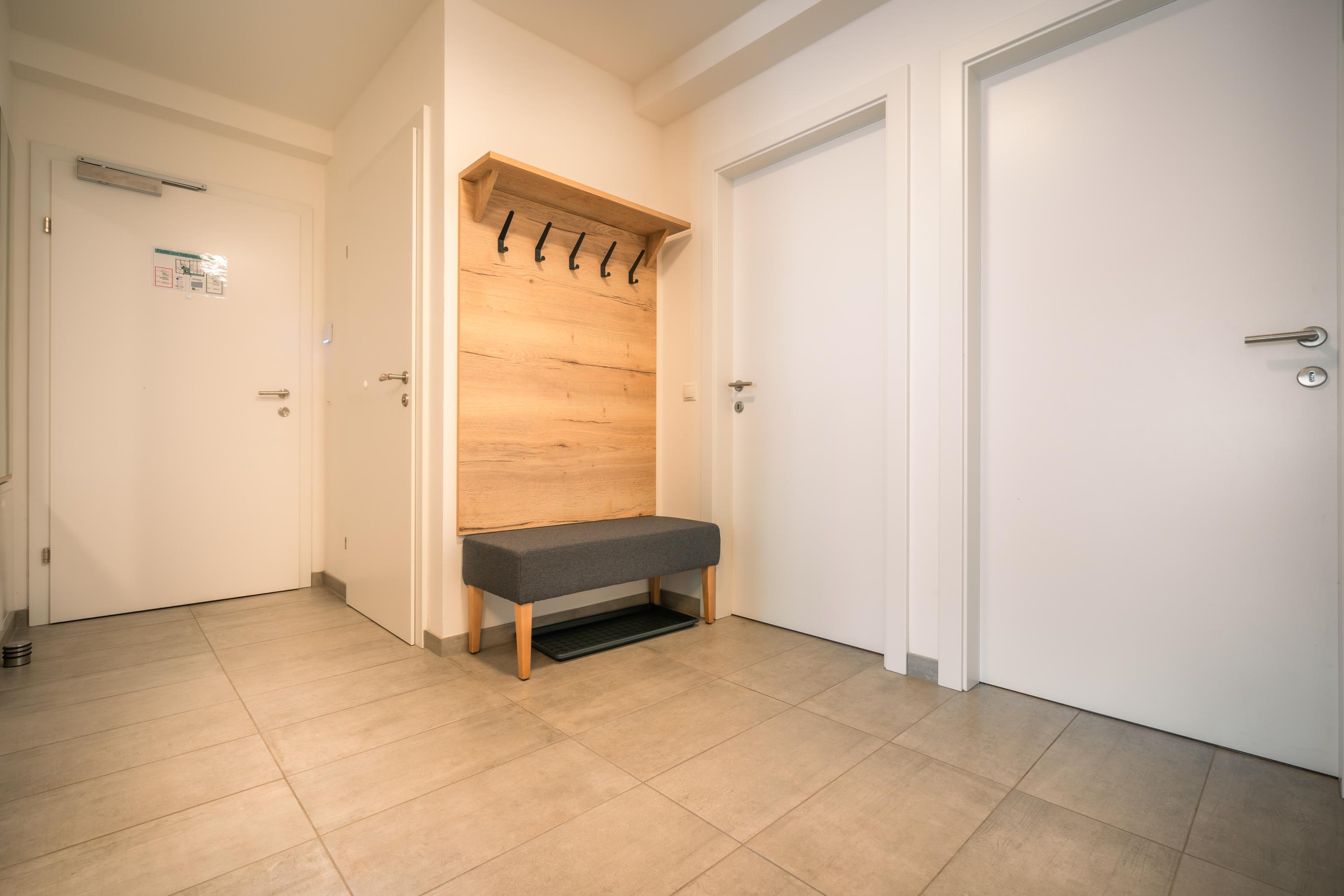 Gustav Top 4 Private Spa | Urban stay with private sauna, balcony & Hochwurzen views — apartment at Schladming Appartements Maria Gruber GmbH, Schladming — photo 7 of 9