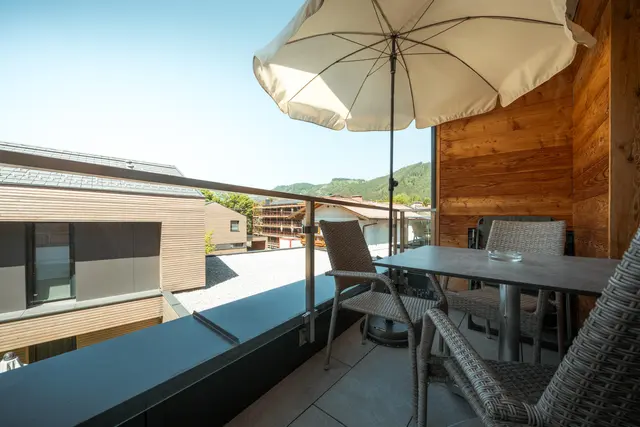 Gustav Top 5 Infrared View | Kompakter Urban Stay mit Infrarot, Balkon & Hochwurzenblick — apartment at Schladming Appartements Maria Gruber GmbH, Schladming — photo 9 of 11