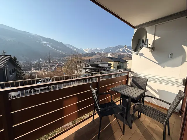 Hans | Ruhiges Studio mit Panoramablick in Schladming mit Balkon — Schladming Appartements Maria Gruber GmbH, Schladming (4/9)