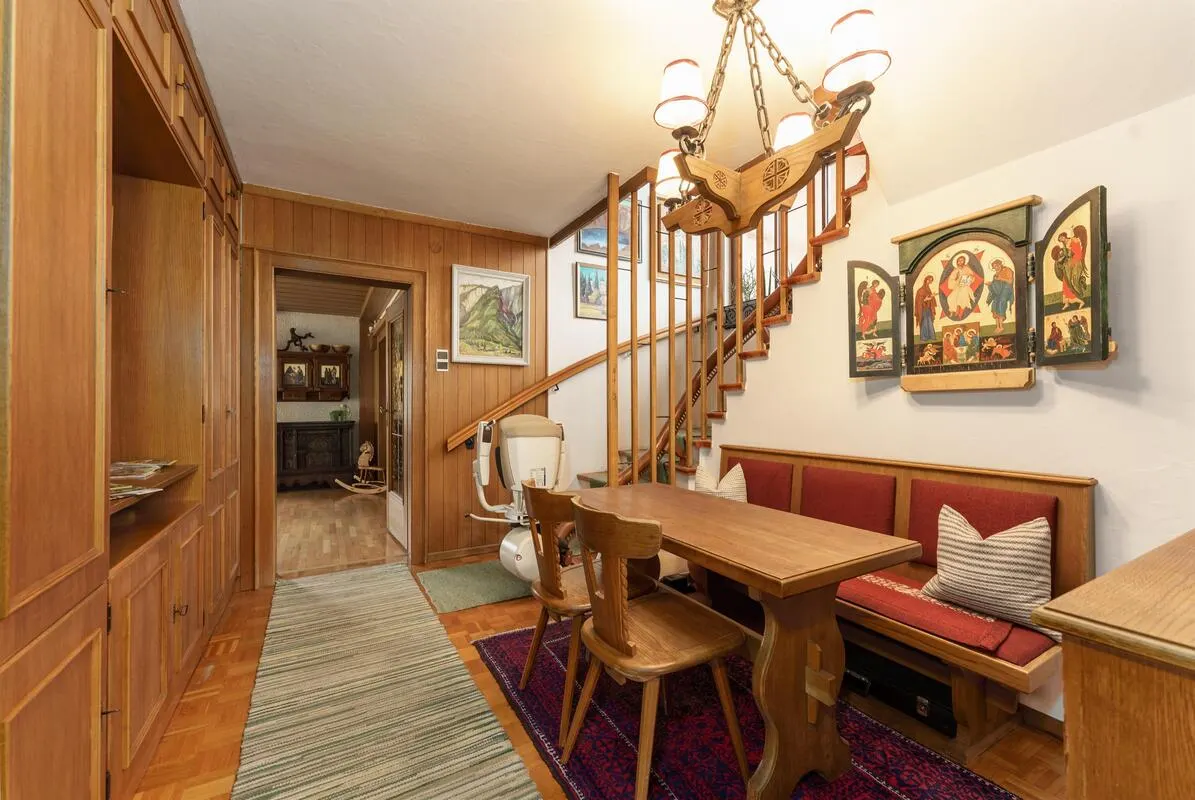Haus Egger | Ruim traditioneel vakantiehuis dicht bij Planai met tuin & sauna – Schladming Appartements Maria Gruber GmbH