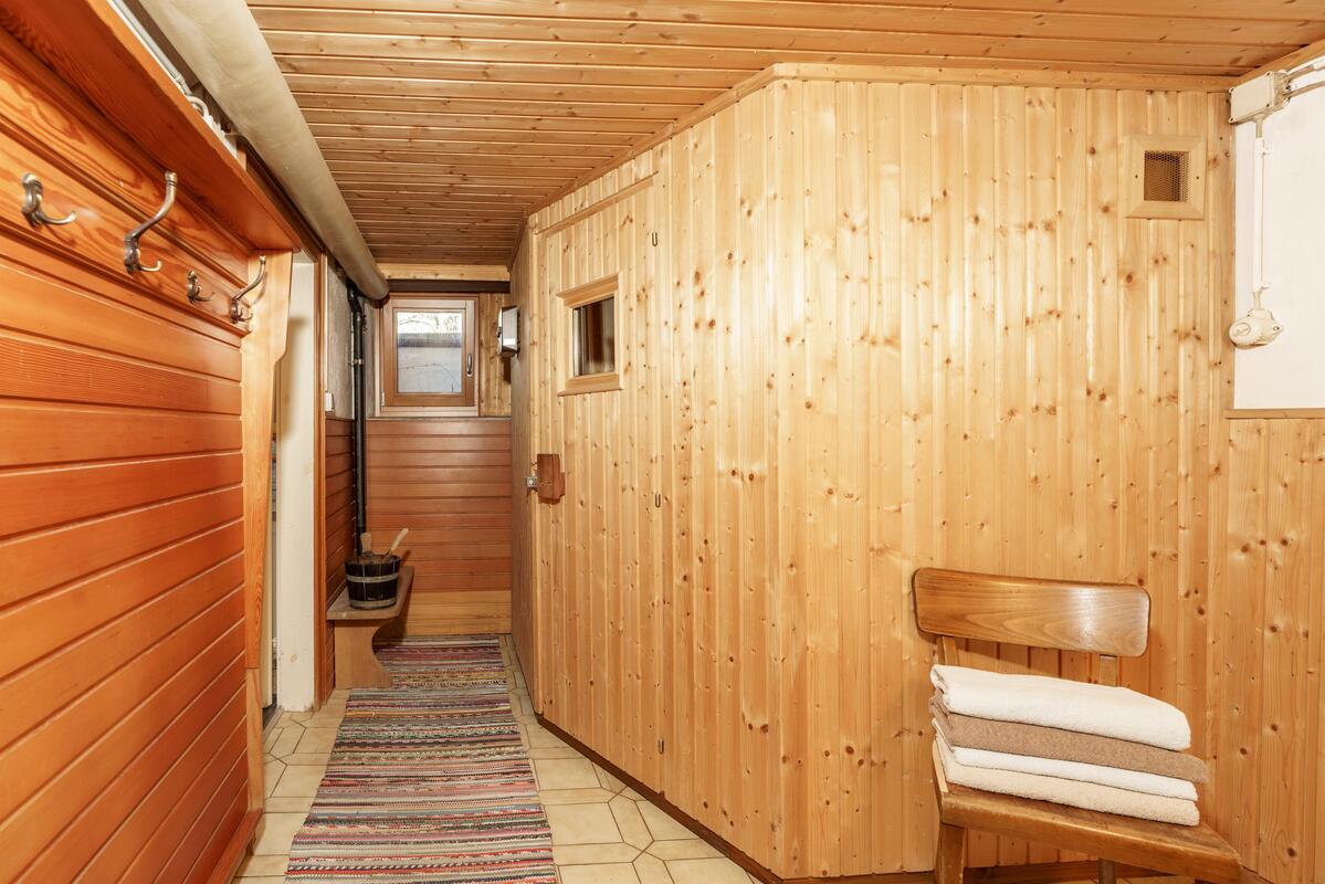 Haus Egger | Traditionelles XXL Ferienhaus nahe Planai mit Garten & Sauna — Schladming Appartements Maria Gruber GmbH, Schladming (6/10)