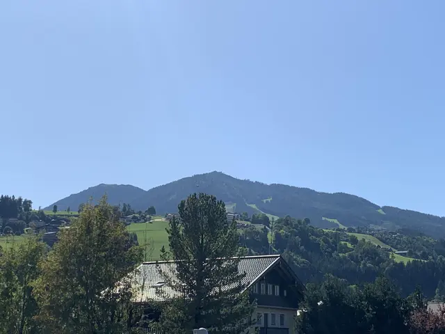 Jana | Zentral & gemütlich – alles da für den Urlaub ohne Auto | Balkon & Bergblick — Schladming Appartements Maria Gruber GmbH, Schladming (9/11)