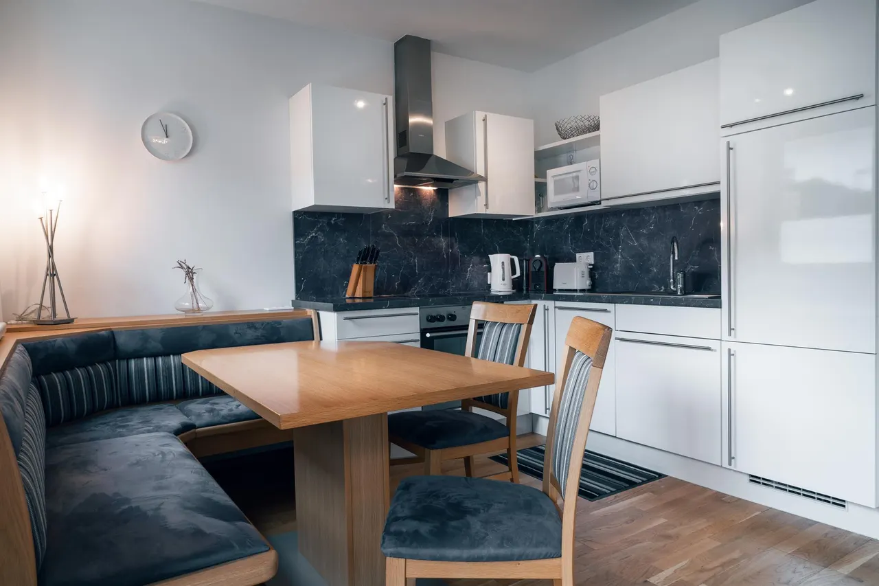 Josef | Ruhiger Alpine Stay mit Terrasse & privater Sauna nahe Zentrum & Planai – Schladming Appartements Maria Gruber GmbH