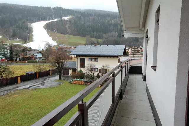 Karoline Penthouse | Ruhige Toplage nahe Zentrum & Planai mit großer Terrasse, Planai-Blick & Infrarot — Schladming Appartements Maria Gruber GmbH, Schladming (11/13)