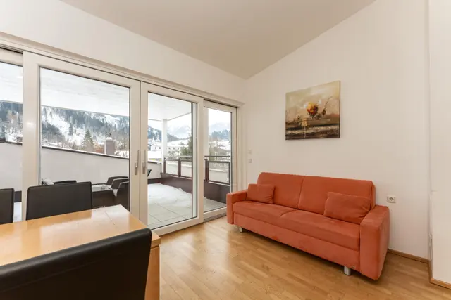 Karoline Penthouse | Ruhige Toplage nahe Zentrum & Planai mit großer Terrasse, Planai-Blick & Infrarot — Schladming Appartements Maria Gruber GmbH, Schladming (3/13)