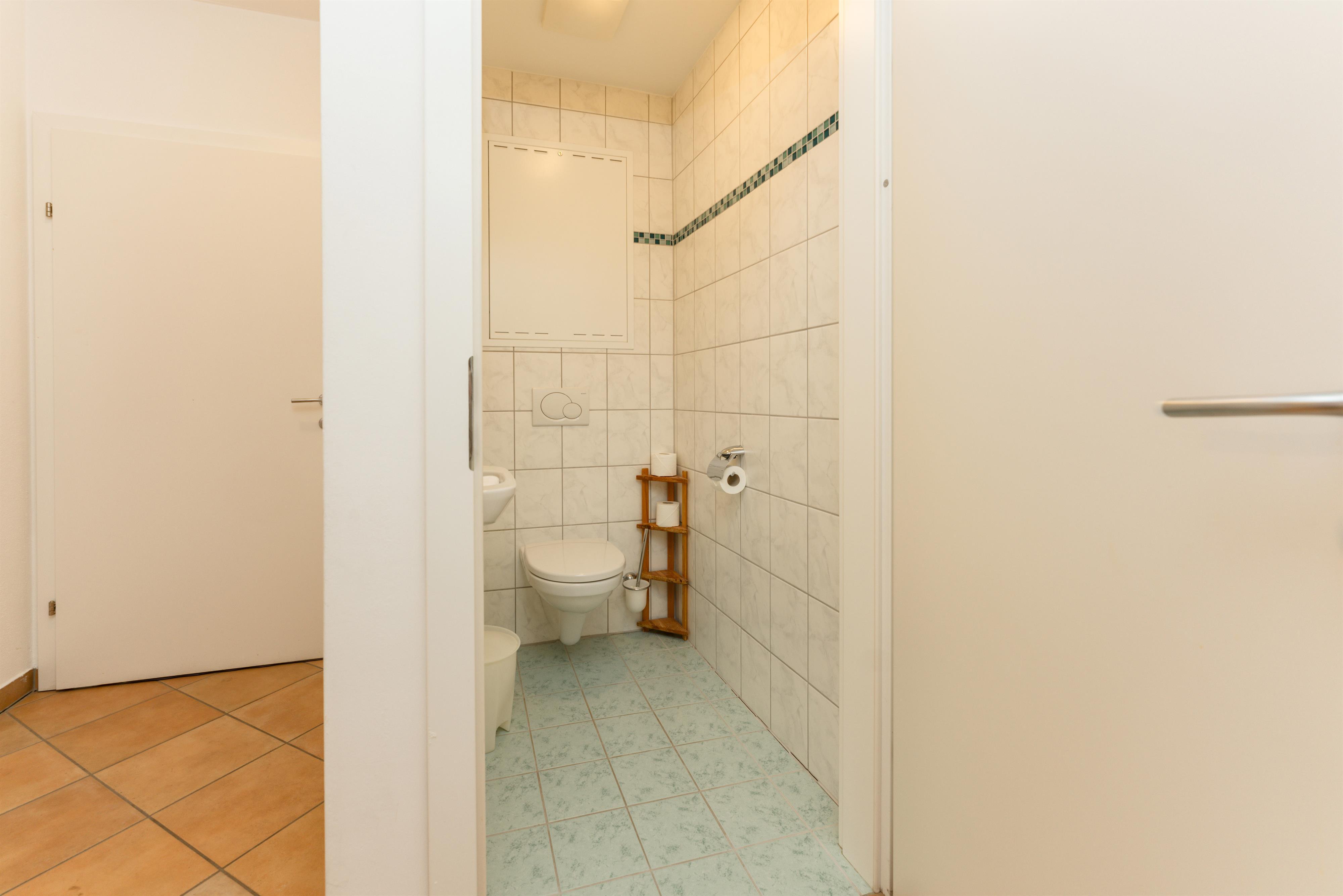 Karoline Top 2 XXL | Spacious stay in a quiet prime location near the town center & Planai with terrace — apartment at Schladming Appartements Maria Gruber GmbH, Schladming — photo 10 of 13