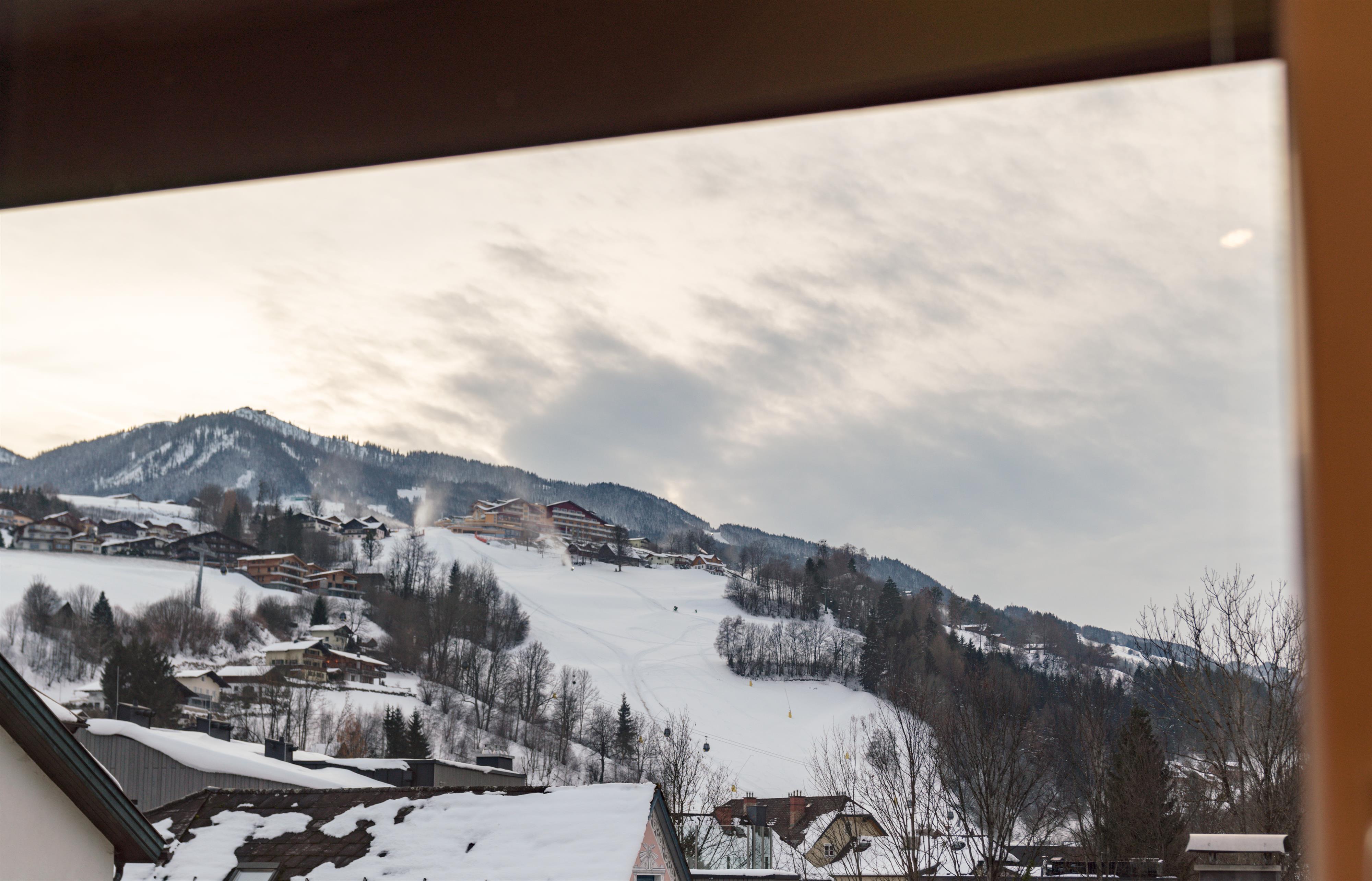 Knappenhaus Nickel | Bright modern apartment with west-facing balcony & evening sun over 2 floors — apartment at Schladming Appartements Maria Gruber GmbH, Schladming — photo 17 of 18