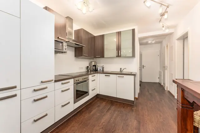 Lange Gasse | Ruhig gelegen | Balkon | mit kurzen Wegen zu Planai, Congress, Zentrum & Supermarkt — Schladming Appartements Maria Gruber GmbH, Schladming (3/9)