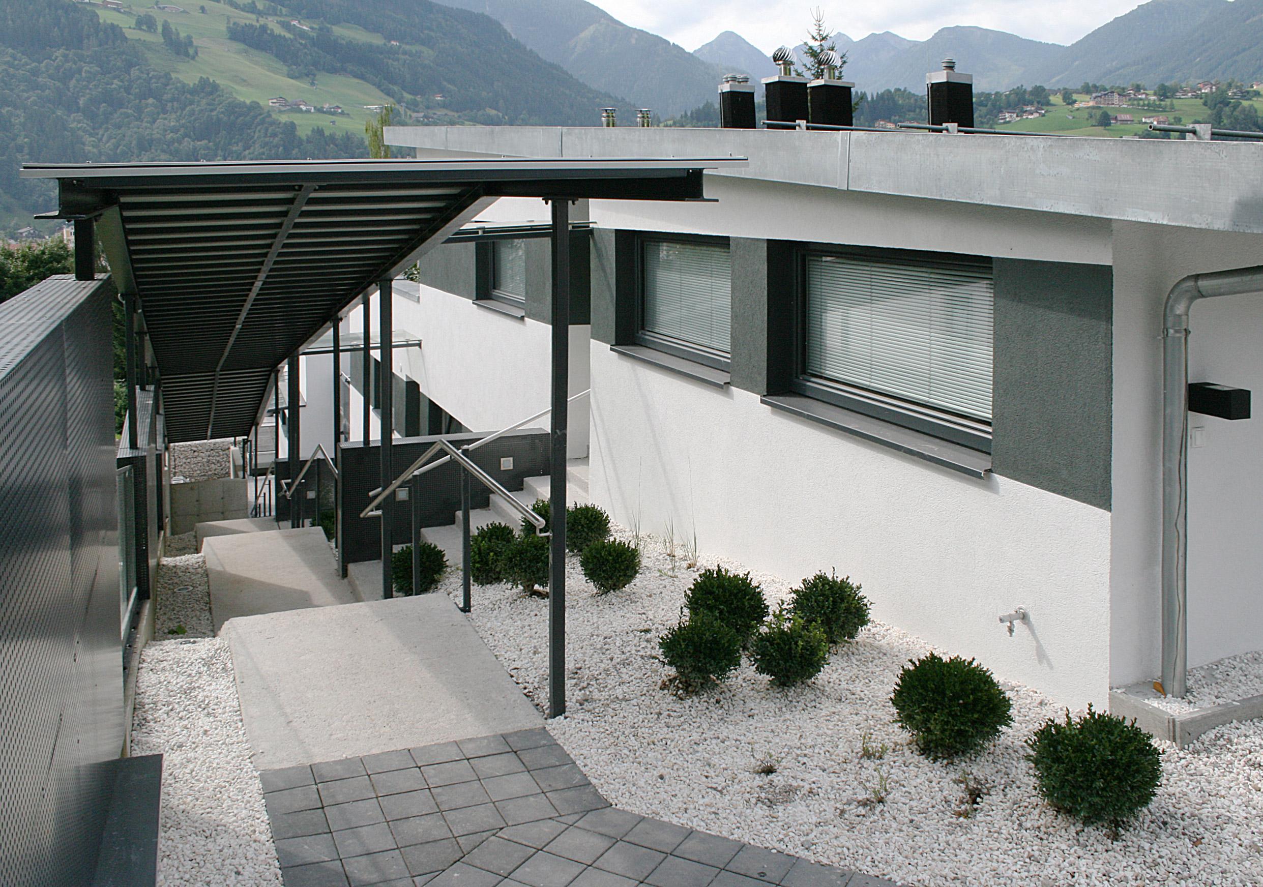 Leeder Cosy Design Top 5 | Compact design apartment with stylish interiors & terrace — apartment at Schladming Appartements Maria Gruber GmbH, Schladming — photo 8 of 9